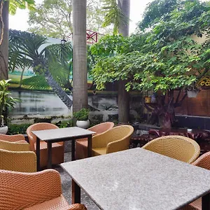 Hotel Bliss Boutique Saigon - Bui Vien Street & Ben Thanh Market